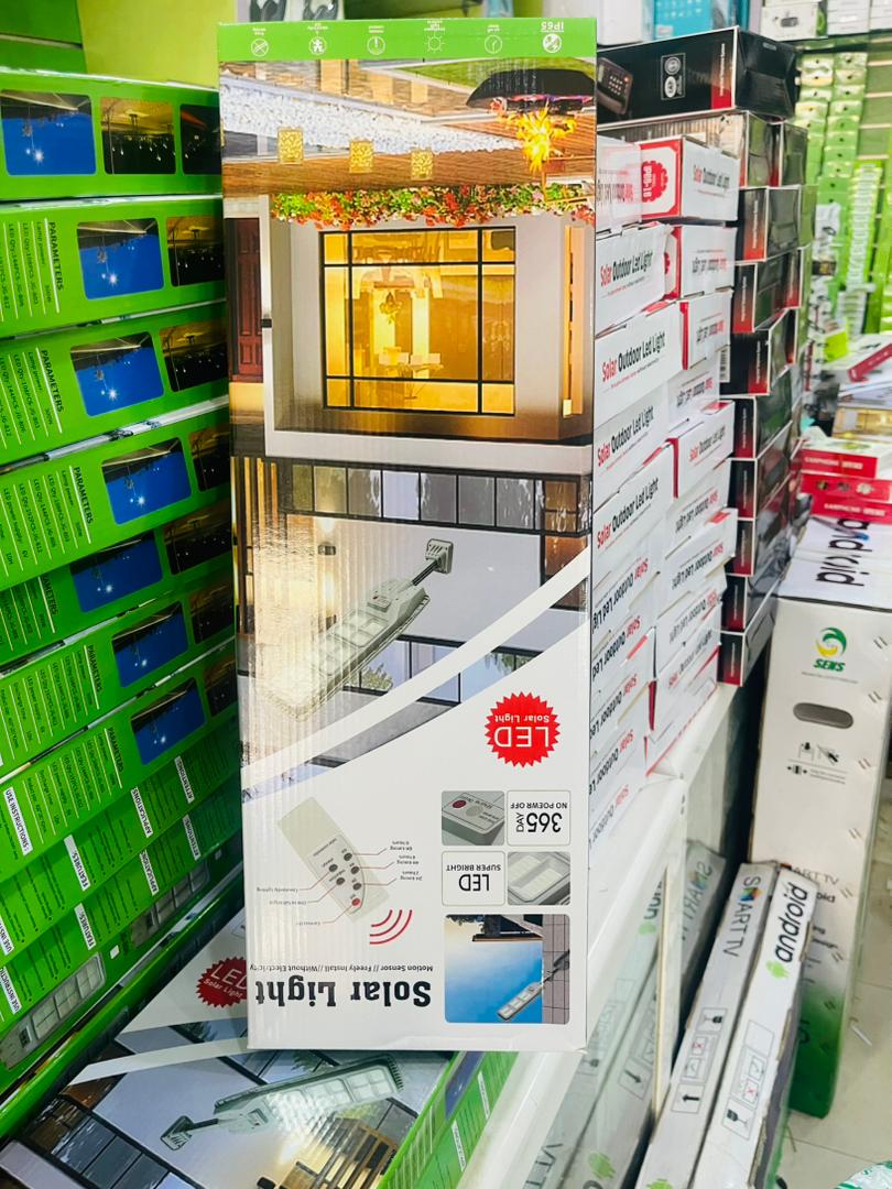 Lampe Solaire Extérieure LED 365 Jours