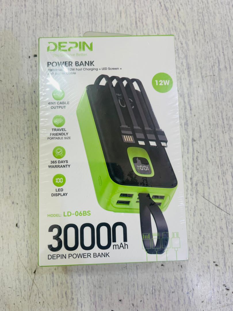 Power Bank DEPIN LD-06BS 30000mAh avec 4 Câbles Intégrés